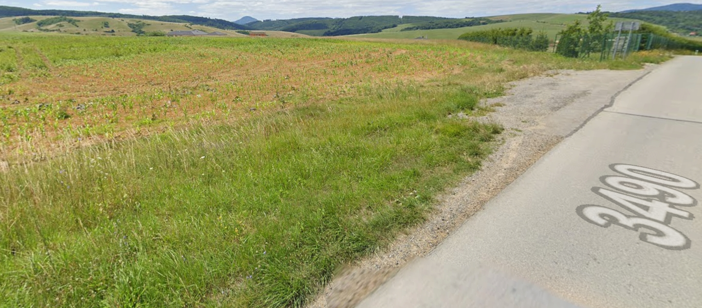 POZEMOK 1 774 m² V RASLAVICIACH – NIŽNÉ RASLAVICE